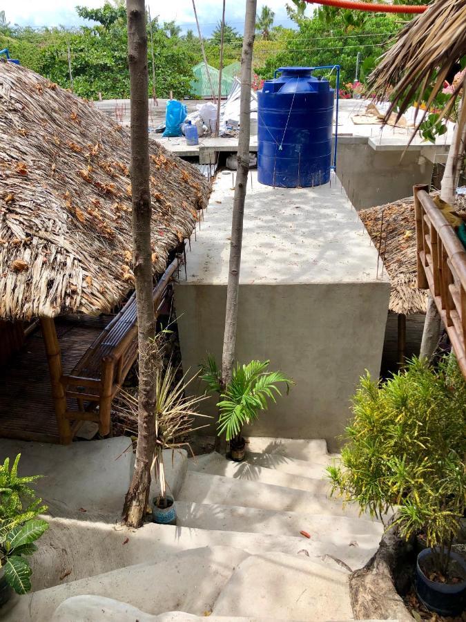 Lionfish Backpackers Malapascua (Adults Only) Hostel Exterior photo
